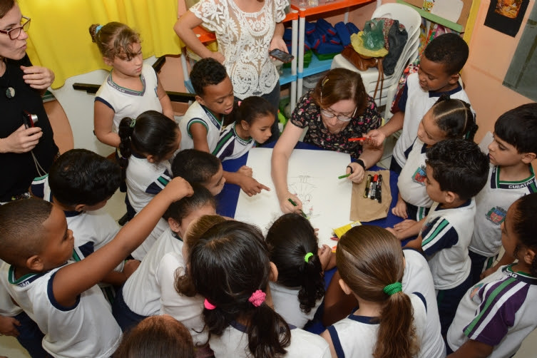Biblioteca Cândido Portinari comemora Dia Nacional do Livro Infantil