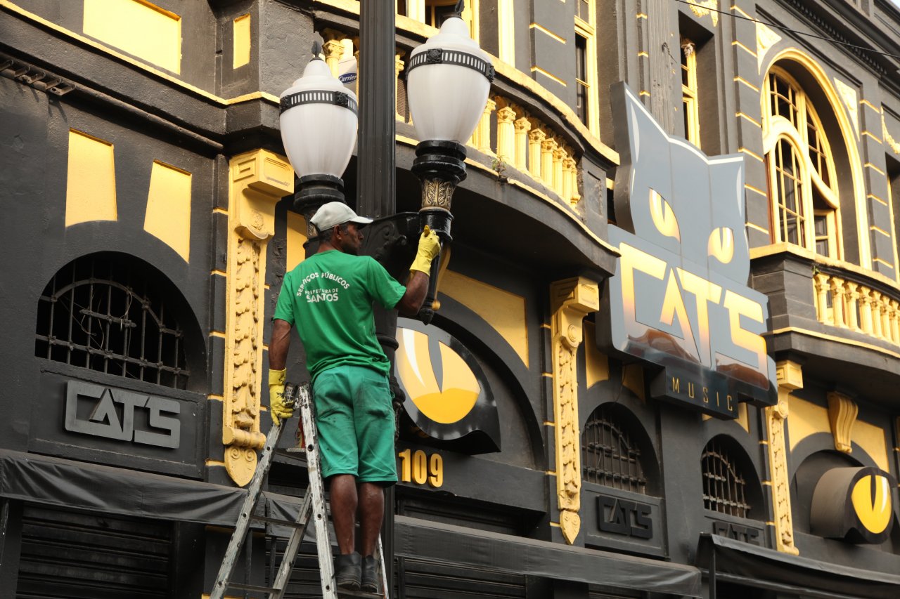 Revitaliza Santos segue na Rua do Comércio