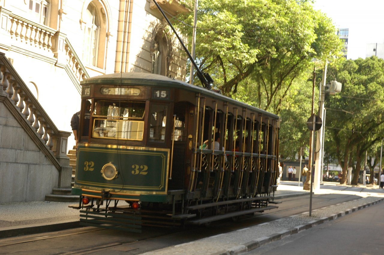 Linha especial de bondes vai atender turistas de cruzeiros