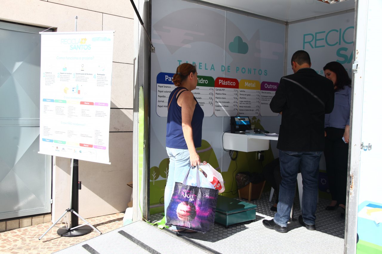 Recicla + Santos mobiliza população em ação sustentável