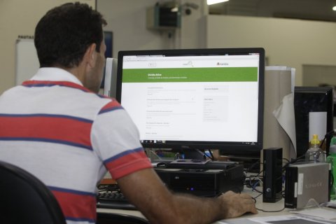 Empresas devem recolher ISS e emitir nota eletrônica
