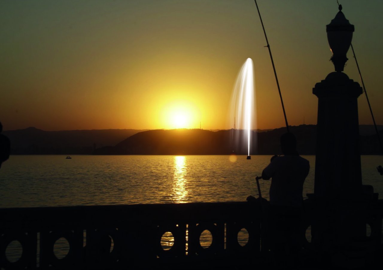 Antigo farol de sinalização no mar vai ganhar coluna de água iluminada