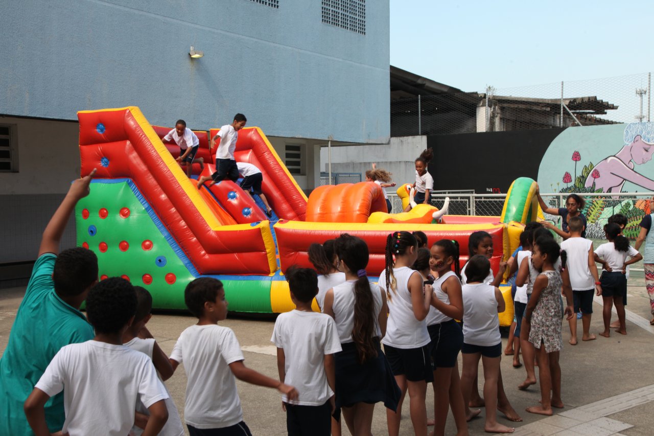 Cidadania em Ação agita programação do Dia da Criança na escola Mário Alcântara