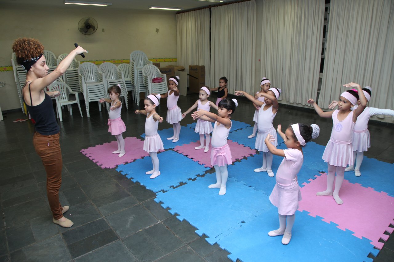 Alunos de entidades se preparam para evento do Destinação Criança