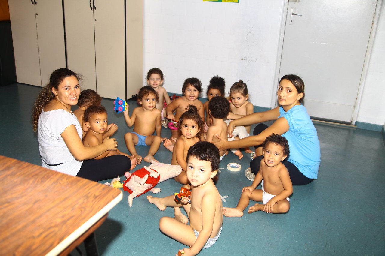 Creche recebe doação de R$ 40 mil de Associação de Agentes Fiscais