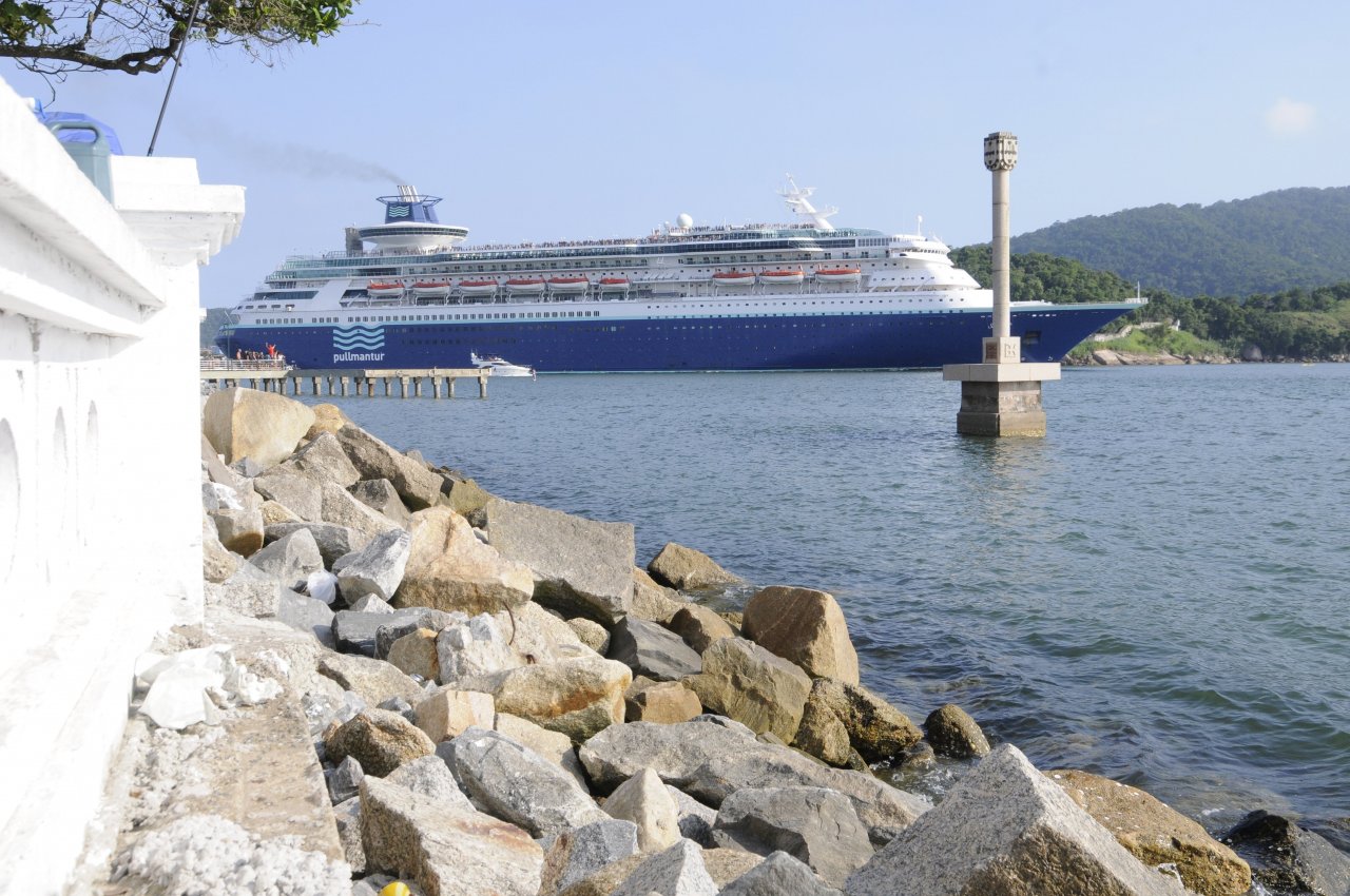 Navio Sovereign faz sua 5ª escala em Santos