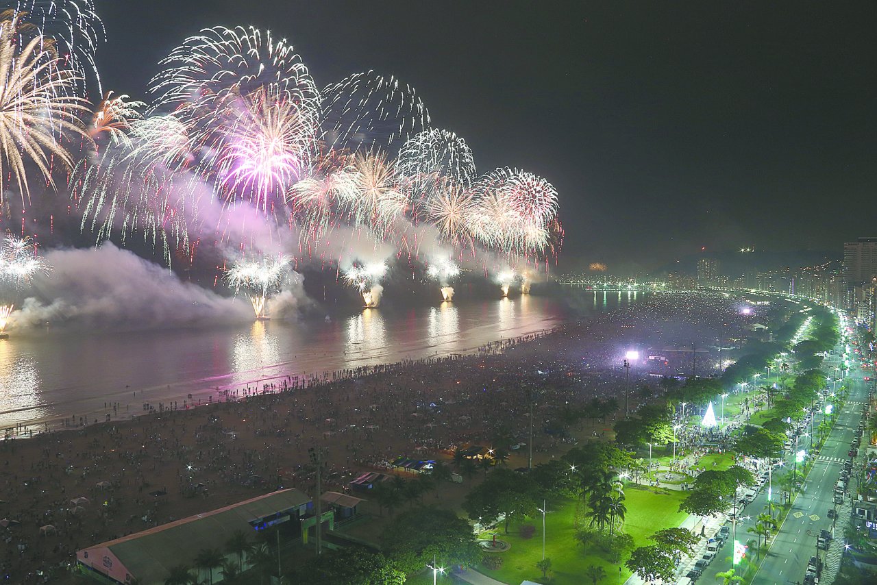 Cidade terá queima de fogos de 17 minutos no Ano-novo