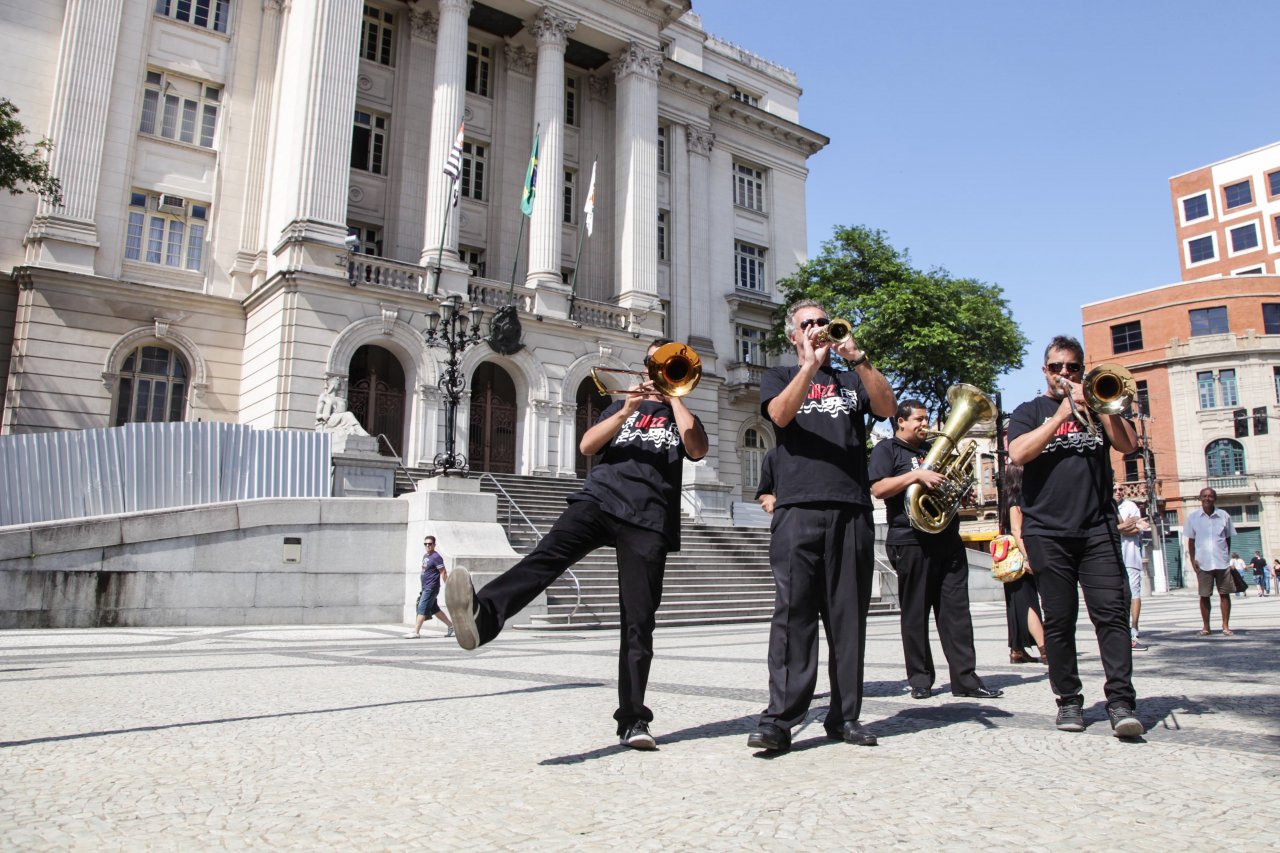 Jazz Walkers leva o estilo às ruas do Centro Histórico