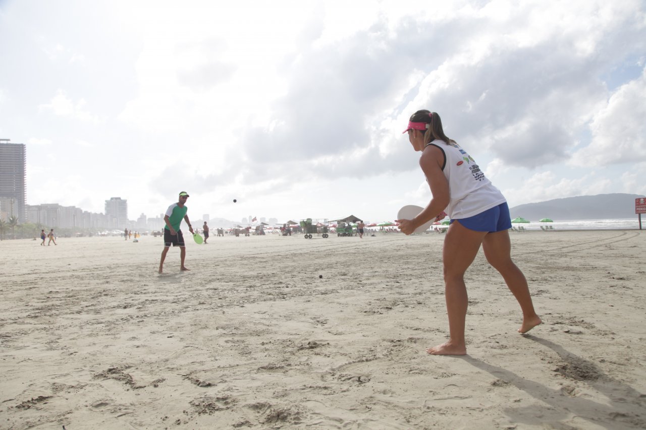 Copa Verão de Frescobol reúne elite da modalidade na praia do Boqueirão