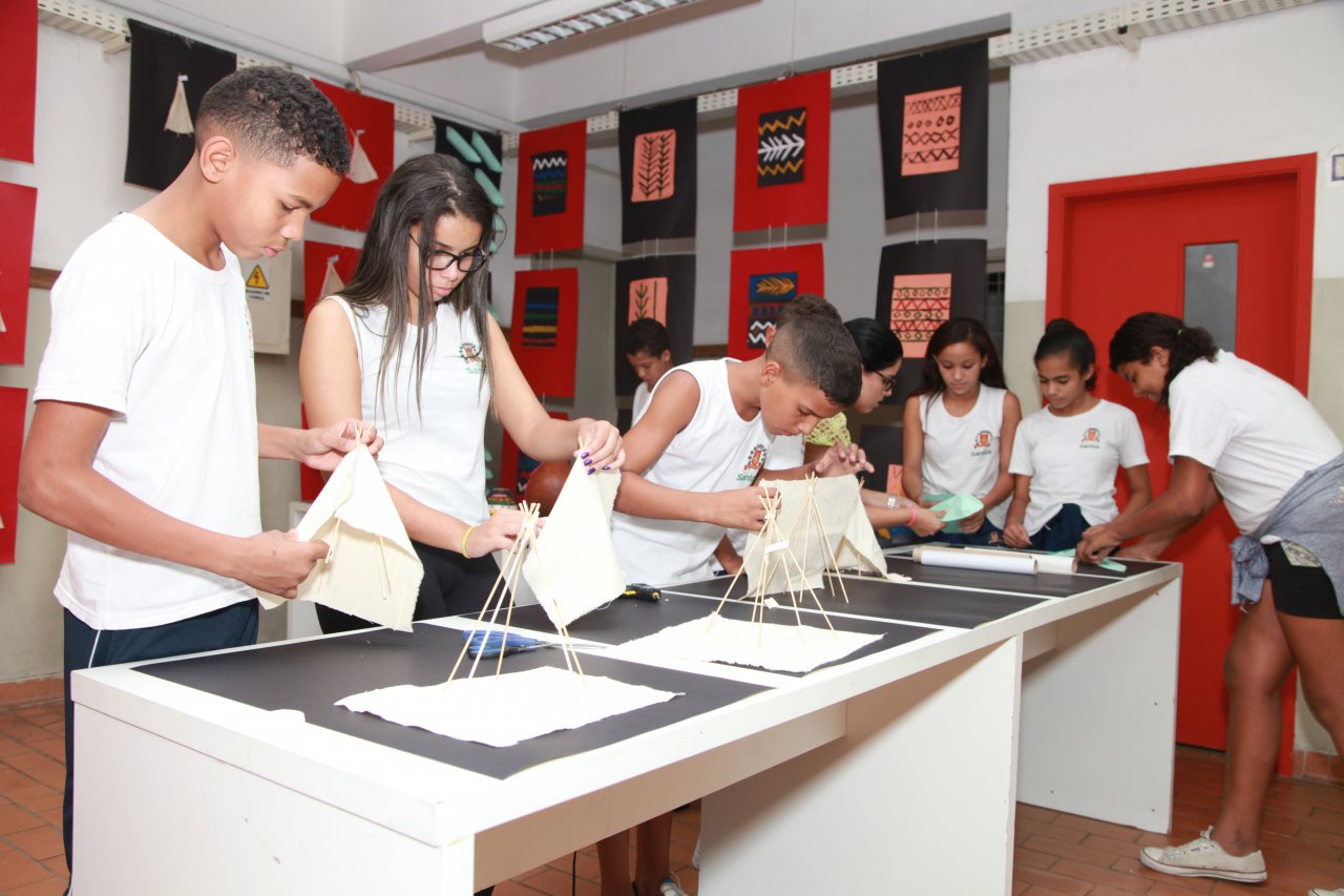 UME Avelino da Paz Vieira realiza atividades em comemoração ao Dia do Índio