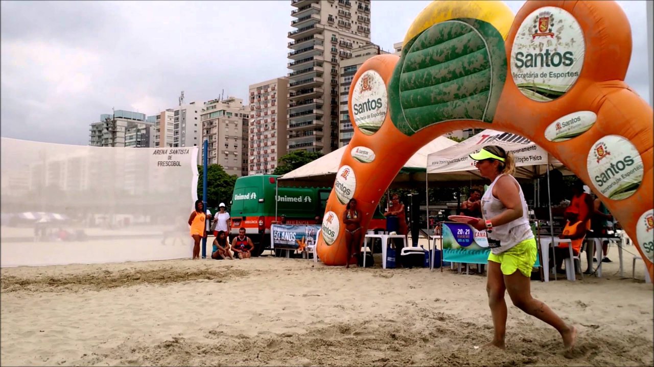 Praia do Gonzaga terá torneio de frescobol