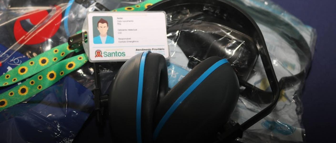 Santos já entregou 1 mil abafadores de ruído para pessoas sensíveis