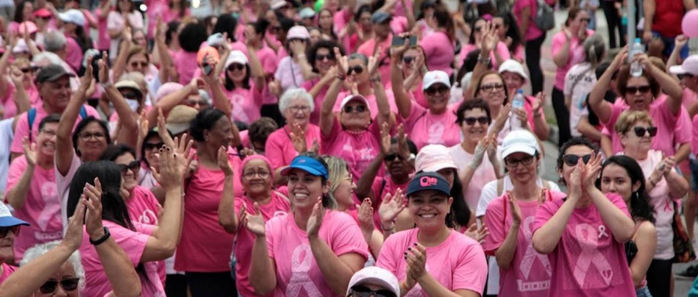 Berço do Outubro Rosa, Santos alerta para a detecção precoce do câncer de mama