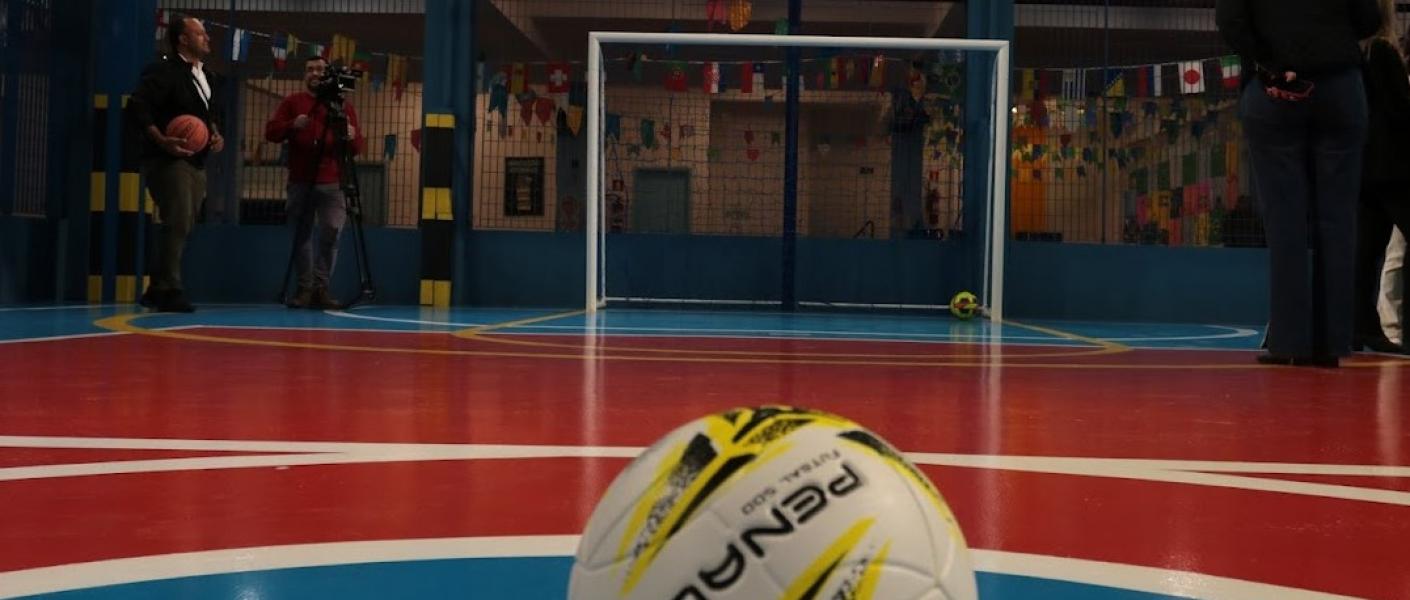 UME Lourdes Ortiz ganha quadra coberta para atividades esportivas e pedagógicas
