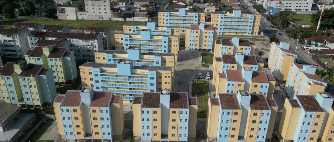 visão aérea de conjunto habitacional #paratodosverem