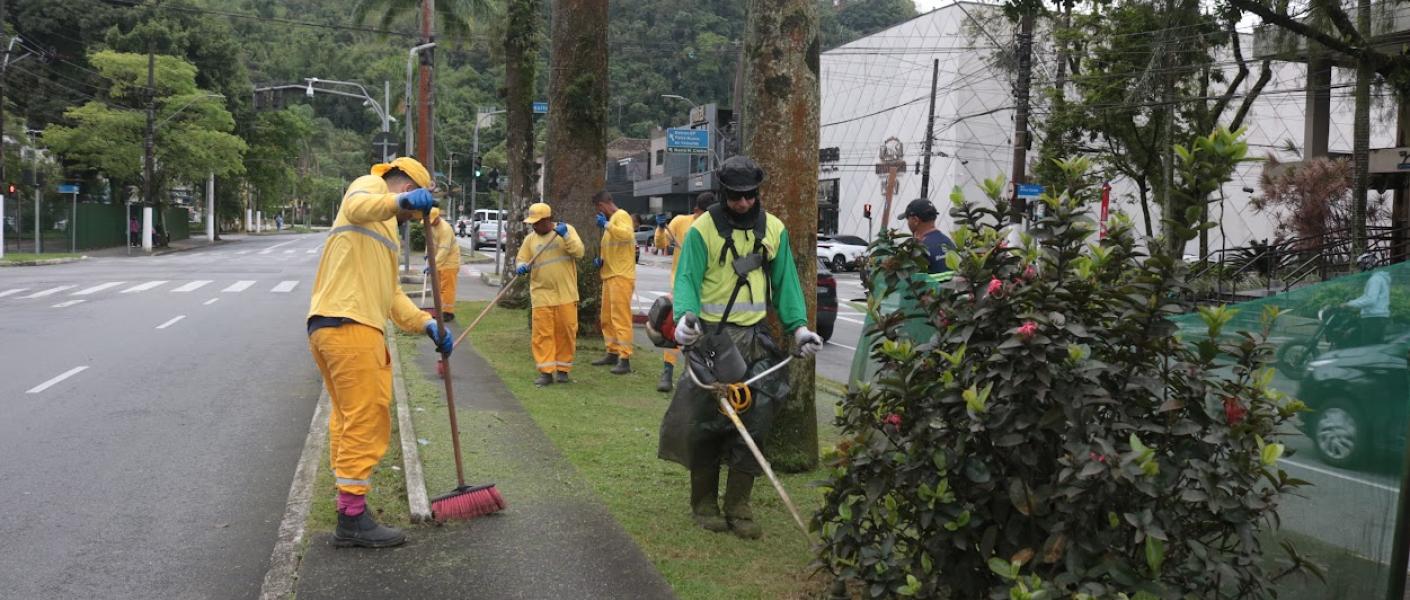 Corte de grama atende 163 locais em 30 dias