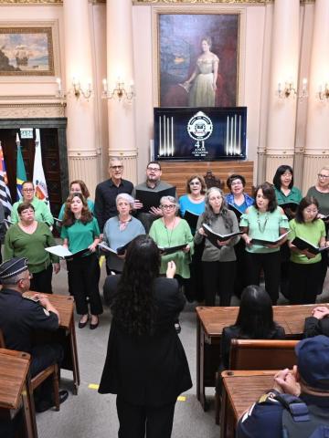 servidores se apresentando #paratodosverem 