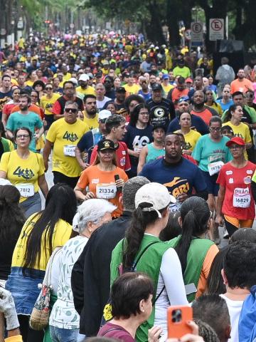 Chegada dos 10 KM Tribuna. #Paratodosverem