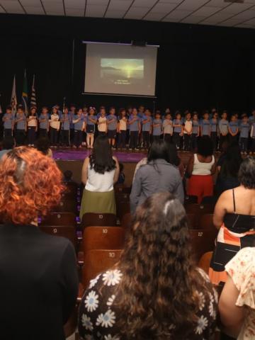 Seminário Santos pela Primeira Infância. #Paratodosverem