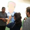 Estudantes de Santos produzem reportagens em oficina com jornalista