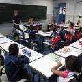 Parceria garante instalação de climatizadores para 4,7 mil alunos em Santos