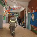 operário anda em escola #paratodosverem