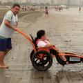 Praia Acessível terá mudança de horário no domingo