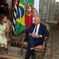 a vice-prefeita e o secretário Paulo Cafôfo. #paratodosverem