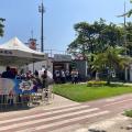 Tenda montada em frente à Gibiteca. #paratodosverem