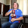 Após quatro quebras de recorde mundial, Beth Gomes visita o Paço