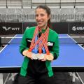 Jennyfer Parinos com as medalhas. #Paratodosverem