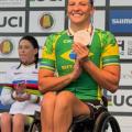 Jessica Messali com a medalha no Mundial. #Paratodosverem