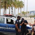 guardas abordam mulher e homem #paratodosverem 