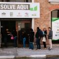 pessoas na fila #paratodosverem