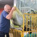 Vila Criativa de Santos recebe doação de cerca de 800 peças de roupa