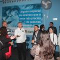 Médicos em visita à unidade #paratodosverem 