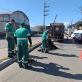 operários atuando na pavimentação #paratodosverem