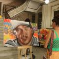 Exposição de grafite em tela homenageia o cantor Chorão em Santos