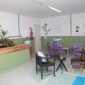 Mobiliário da Vila da Beleza em Santos tem toque de charme