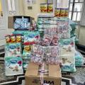Mais de 8,5 mil fraldas e outros itens são doados para vítimas de incêndio na Vila Gilda, em Santos
