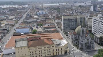 Foto áerea do Centro de Santos - #paratodosverem