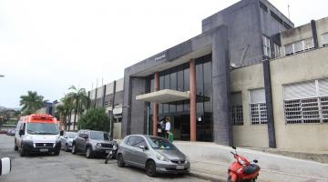 Fachada do complexo hospitalar da zona noroeste #paratodosverem