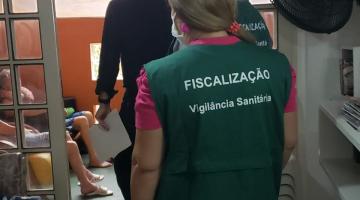 fiscais em ação no local #paratodosverem 