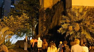 alunos passeando no outeiro #paratodosverem