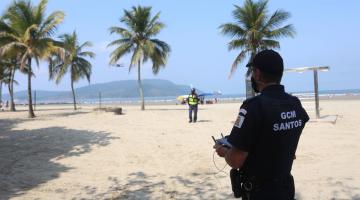 guarda controla drone na praia #paratodosverem 