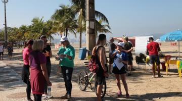 Entidade de bairro faz ação ambiental na orla 