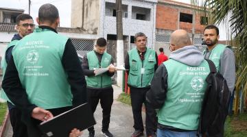 agentes reunidos antes de mutirão #paratodosverem