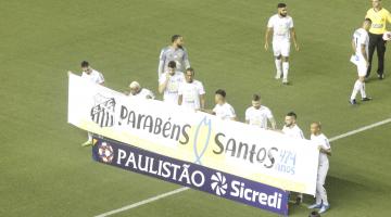 Santos FC homenageia os 474 anos da Cidade durante partida