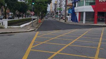 Trecho da Avenida Bernardino de Campos, em Santos, é liberado ao trânsito