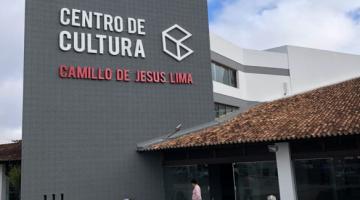 fachada de sede do evento #paratodosverem